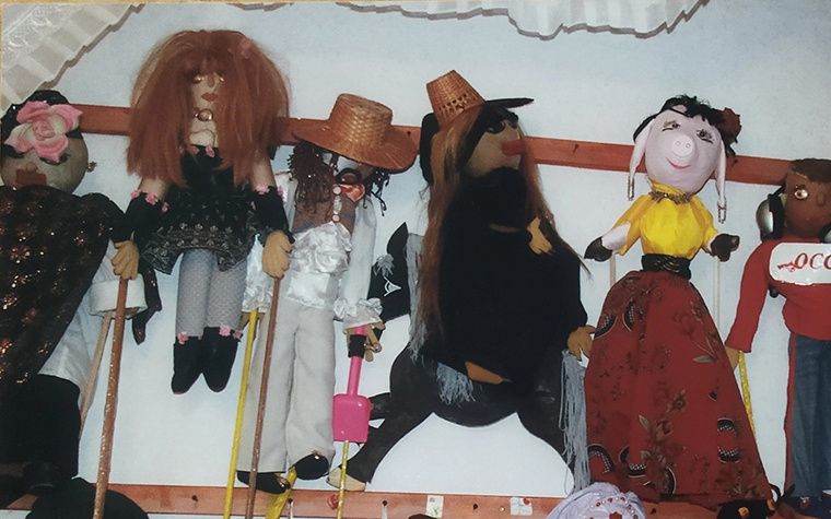 Методы терапии творческим самовыражением для подростков с девиантным поведением