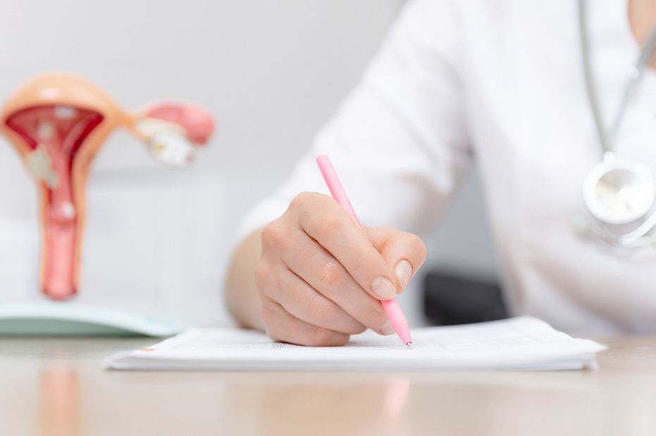 Задержки месячных: неожиданные причины и влияние на здоровье